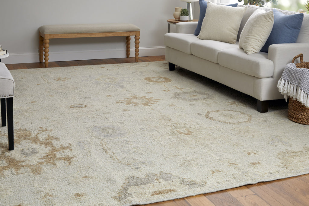 8' X 10' Tan and Gray Wool Floral Hand Knotted Area Rug